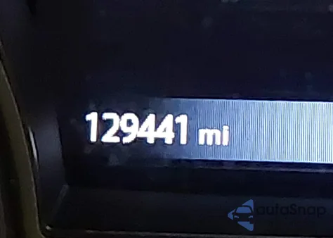 2016 Nissan Pathfinder Platinum z USA, uszkodzony, nr VIN 5N1AR2MM9GC659749